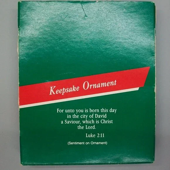 Hallmark Keepsake Cameo Ornament 1989 The First Christmas - Picture 4 of 4